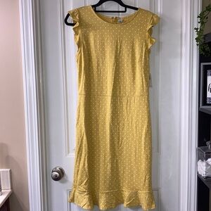 NWT Adorable yellow Polk dot summer dress from Old Navy.